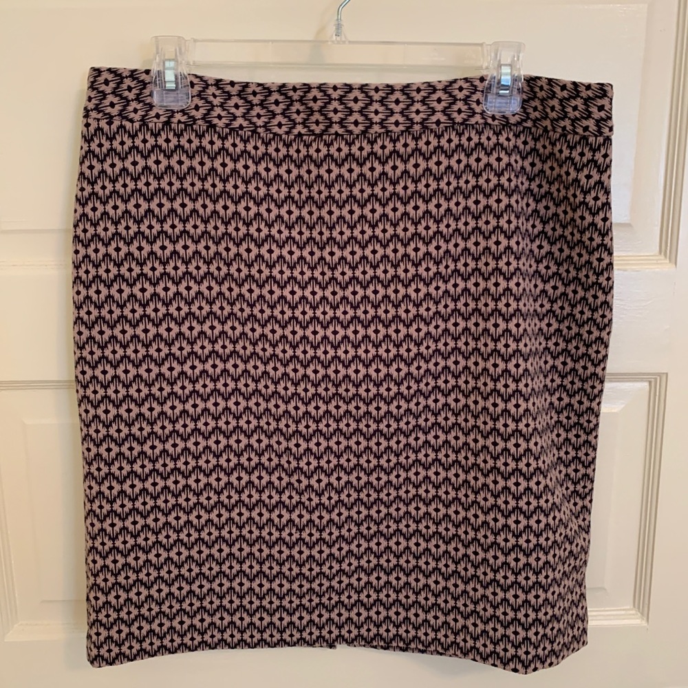 Worthington pencil shirt